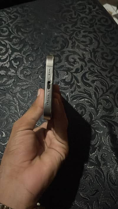 Apple iPhone 15 Pro