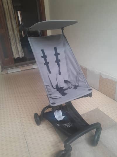 imported pram in a new condition urgent  serious buyers can contact on