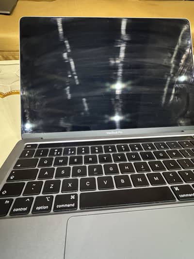 MacBook pro m1 16/512