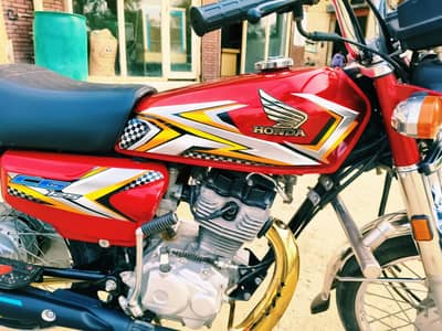 Honda CG125 2025 All Punjab Number Lush Condition 10/10