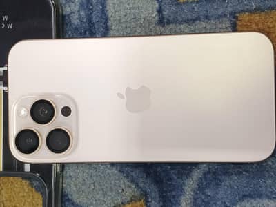 Apple iPhone 16 Pro Max
