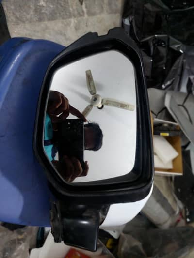 Civic 2017- 2018 - 2022 side mirror leftSide