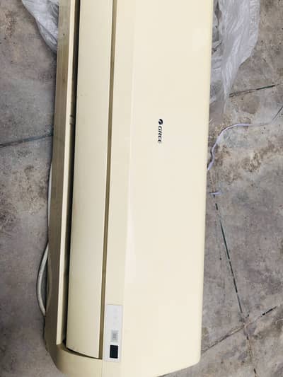 Gree AC 1.5ton