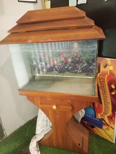 wooden aquarium with cabinet stand large size good condition