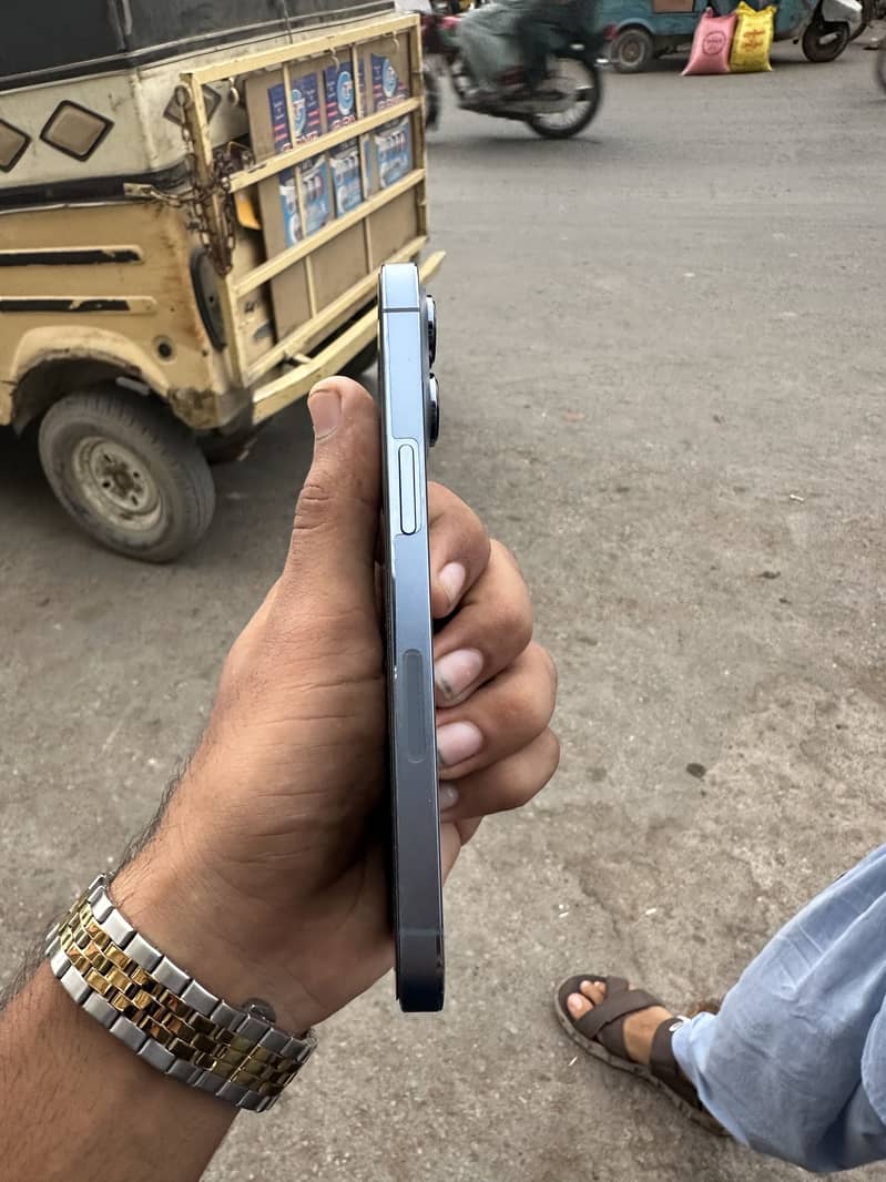 Iphone 13 pro 2