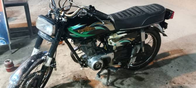 Unique UD 125 2017