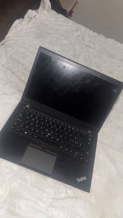Lenova Laptop 8gb ram 256Ssd Fast device original charge etc