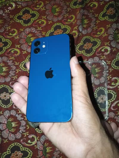 Apple iPhone 12