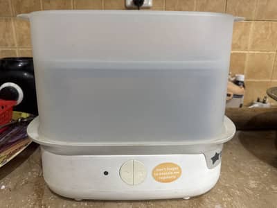Tommee tippee Electrical Baby Bottle sterlizer - excellent condition