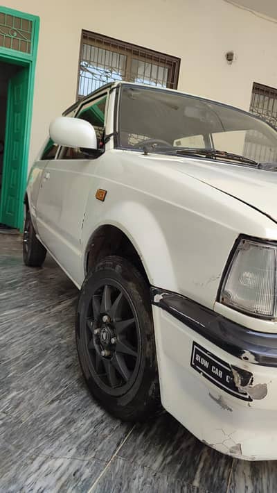 Project Car 2 doors and 4 seater for sell, 10/9 condition.
