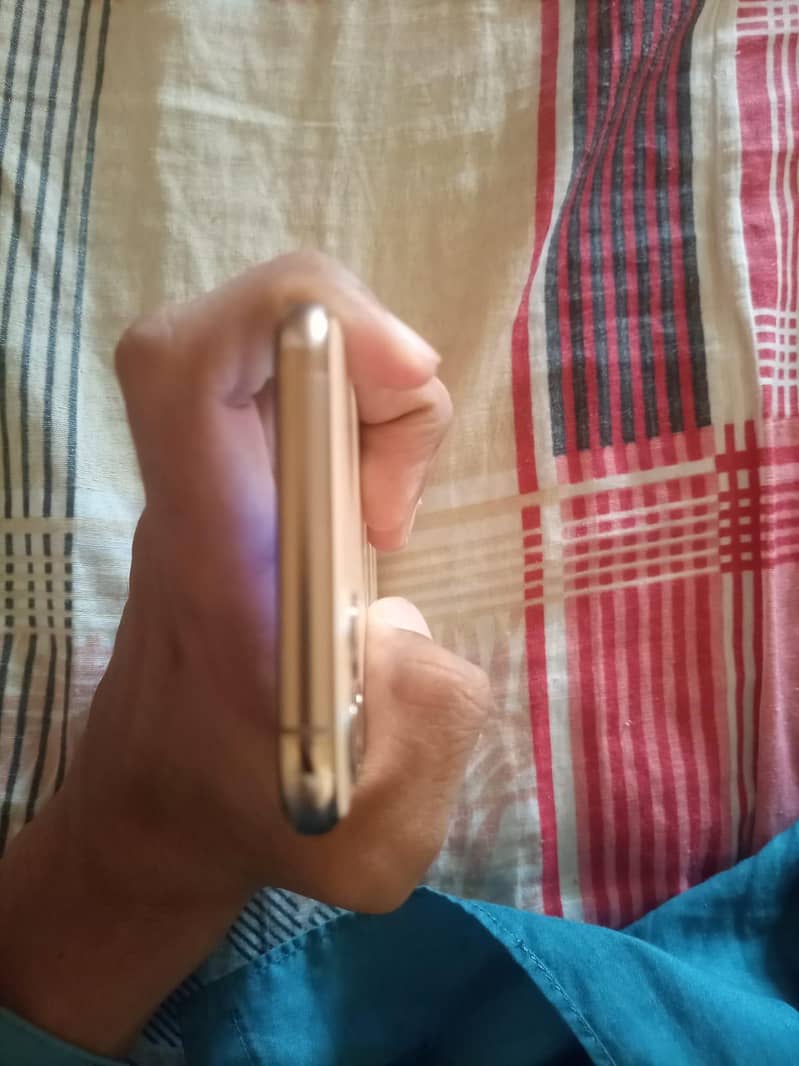 iPhone 11 pro 5