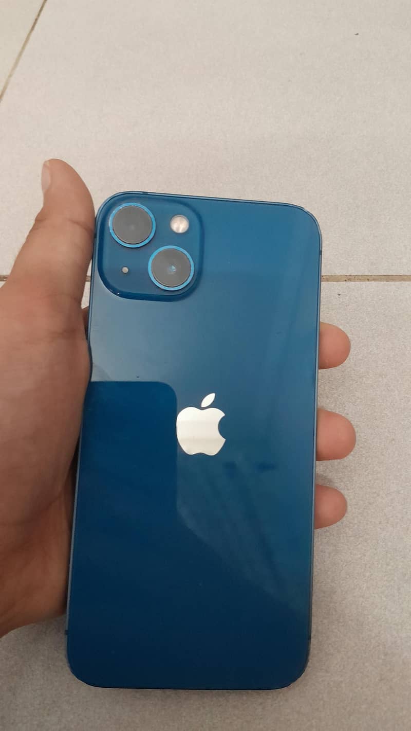 Apple iPhone 13 5