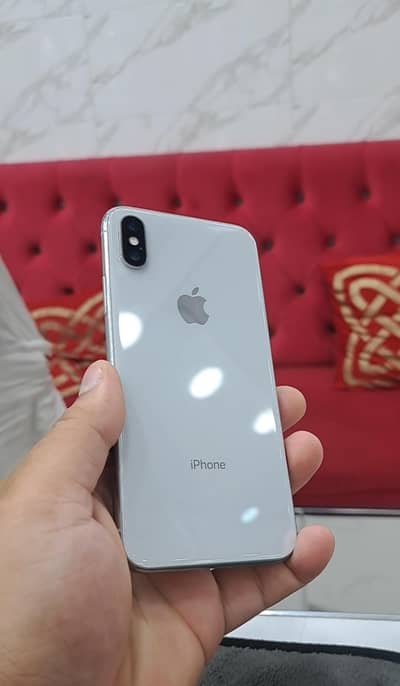 Apple iPhone X 256 GB B. . . y. . pass