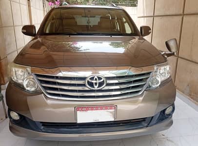 Toyota Fortuner 2014