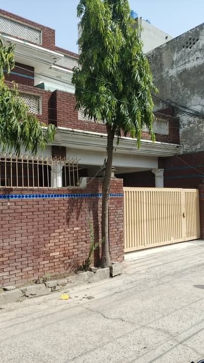 Fully Furnished Ground portion 2 bedroom With Attached Bathroom Flat For Rent Only For Bachelor Boys.  No Family contact