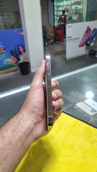 Iphone 14 pro 4