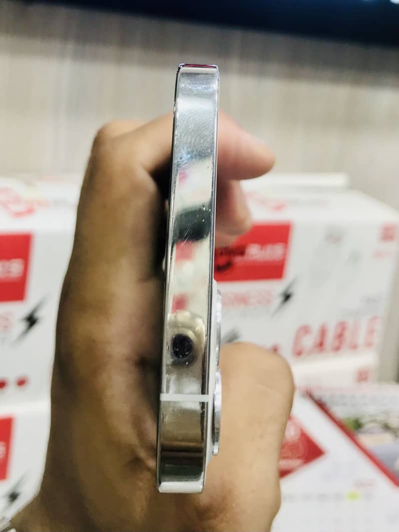 IPhone 12 pro 5