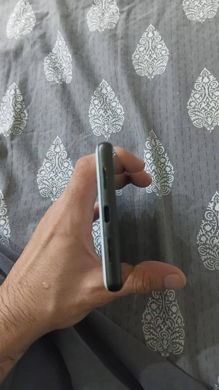 Google Pixel 6 3