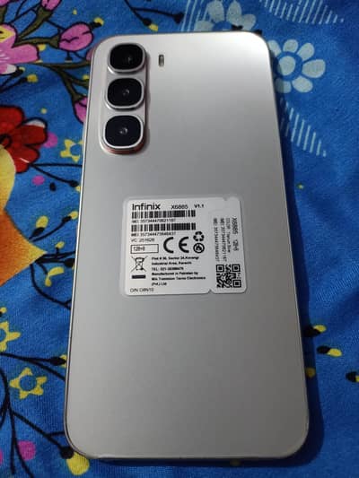 Infinix Hot 60 Pro