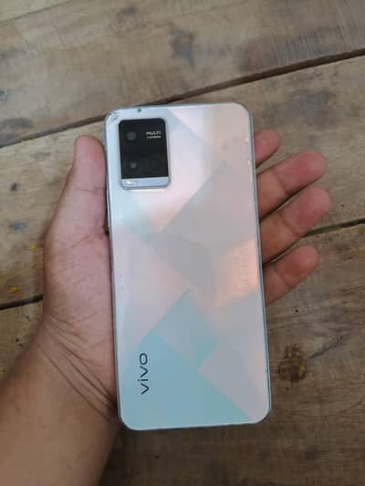Vivo y21