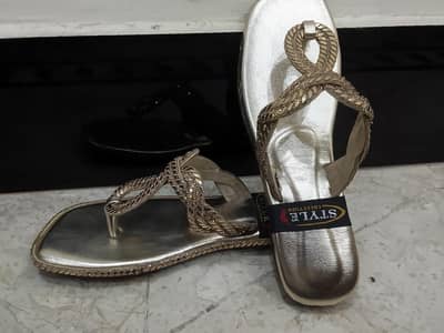 good quality and comfortable 7. to. 11 size