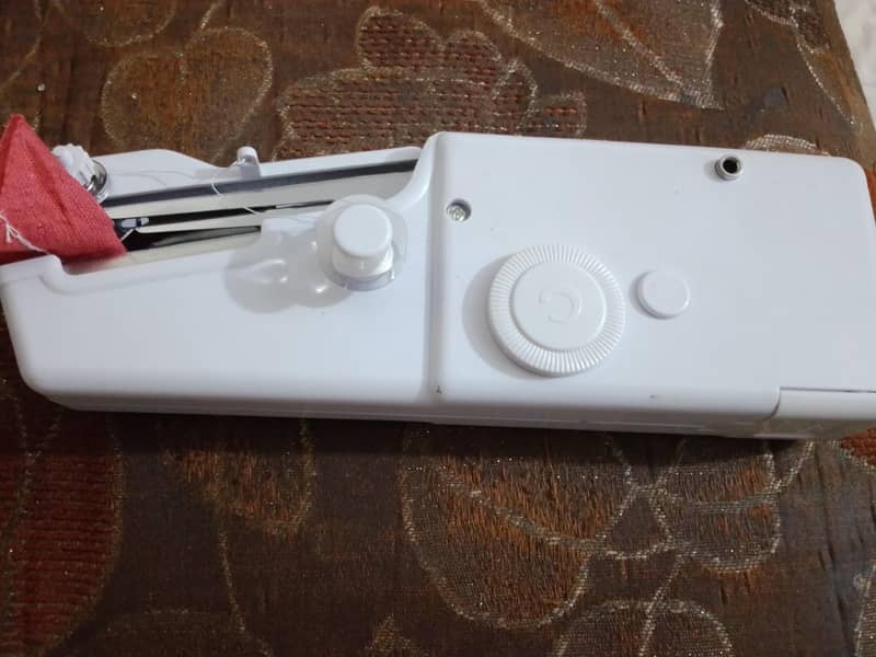 hand sewing machine 1