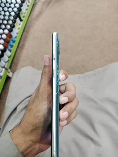 One Plus 9r