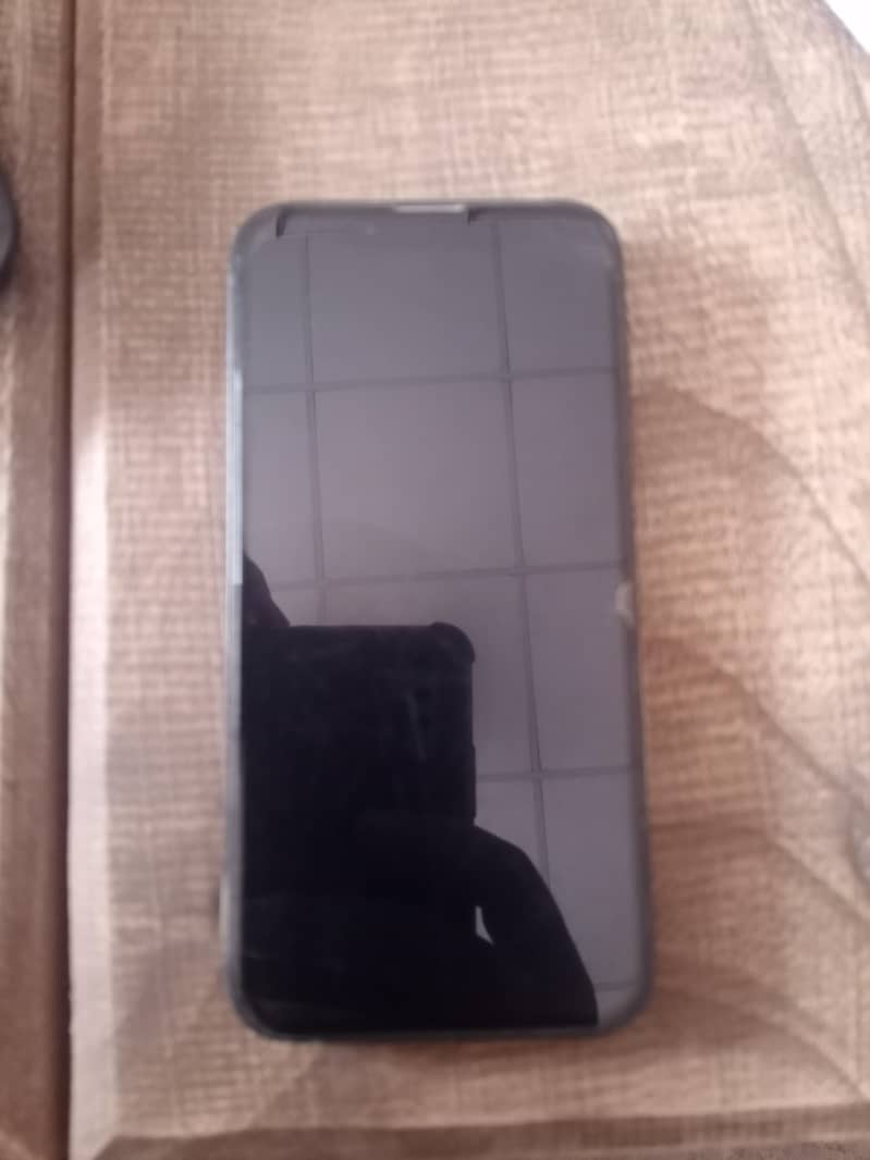 Apple iPhone 13 mini 2