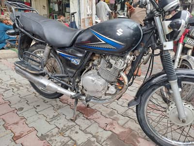 suzuki GS 150