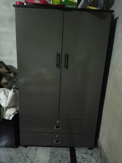 10/10 condition kids wardrobe