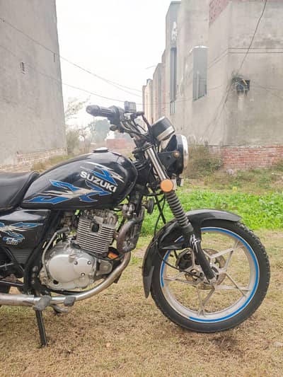 Suzuki GS 150 Special Edition