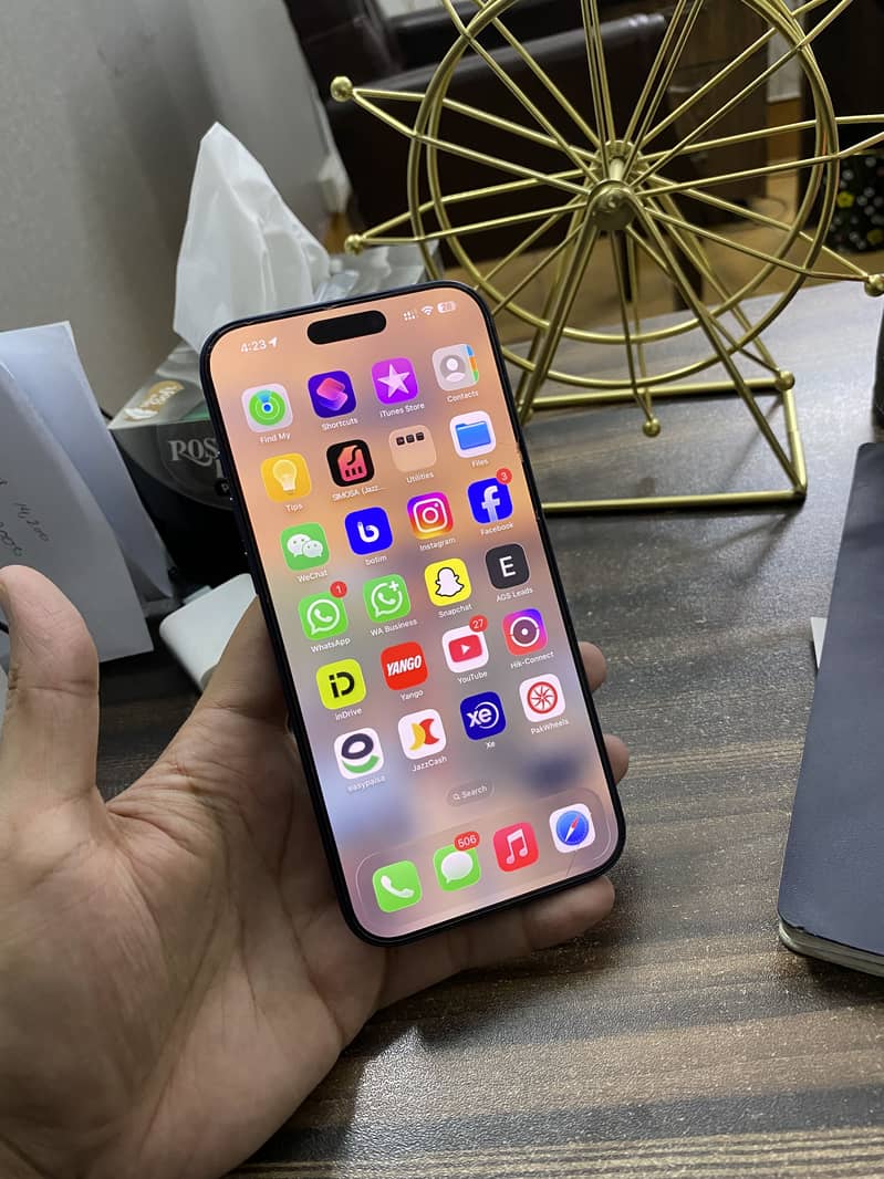 Iphone 17 Pro Max 3