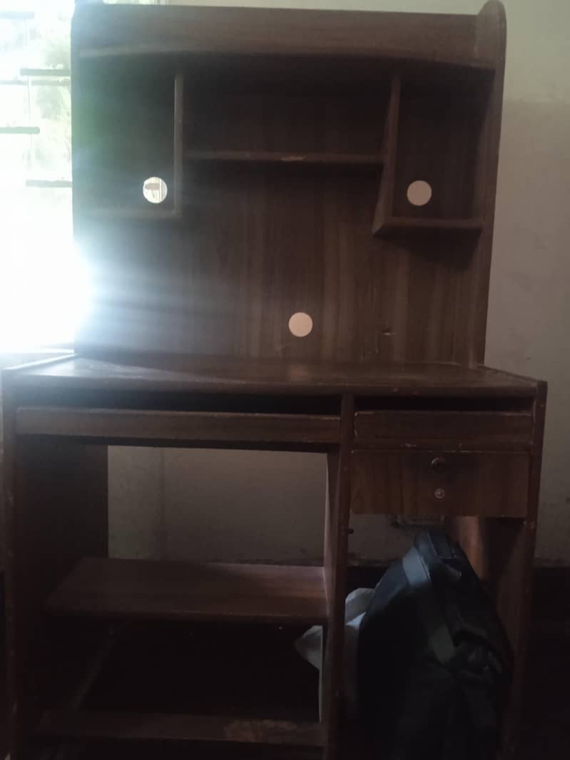 Wooden Computer Table 0