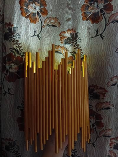 Wall hanging lamp