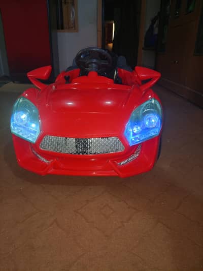 almost new chargeable four wheel car 9/10
