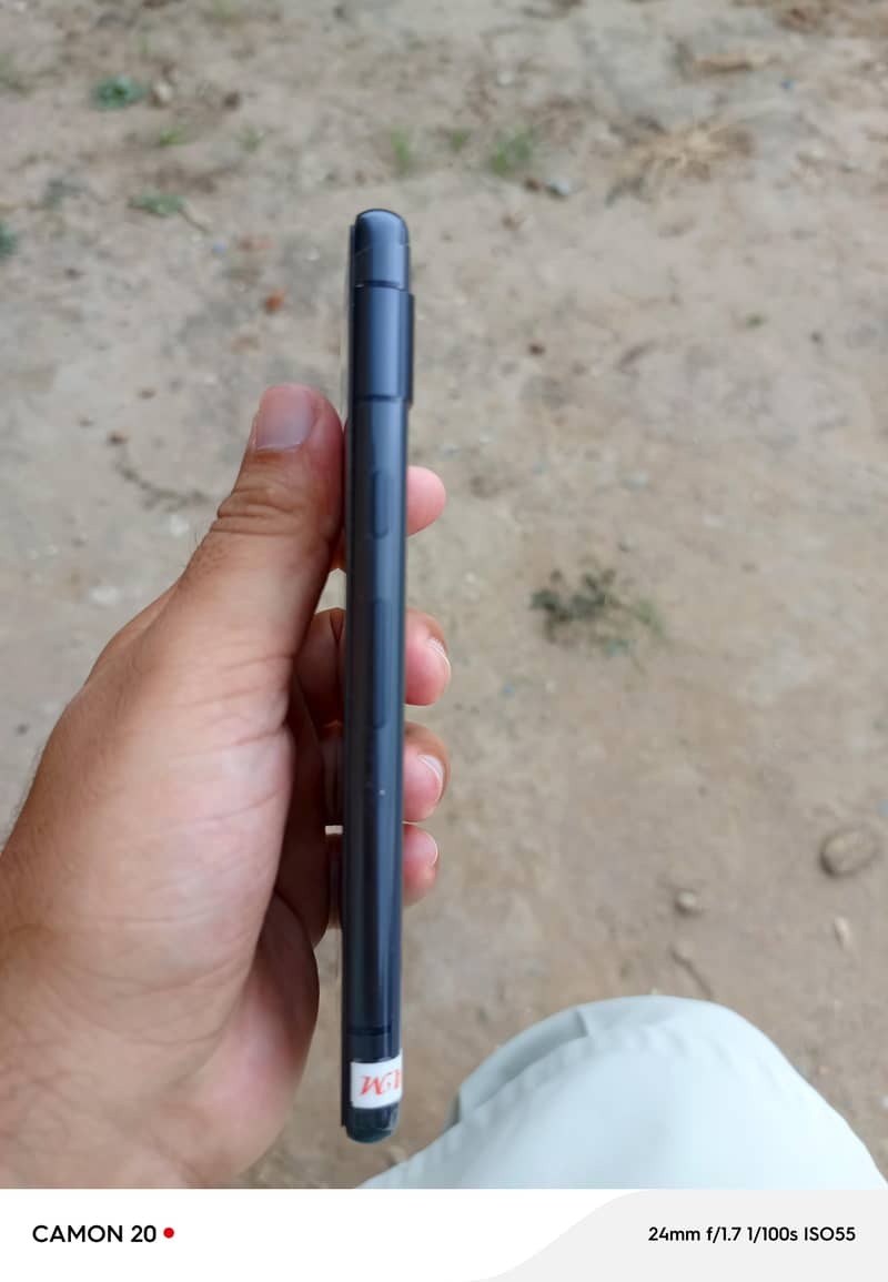 Google Pixel 7a 1
