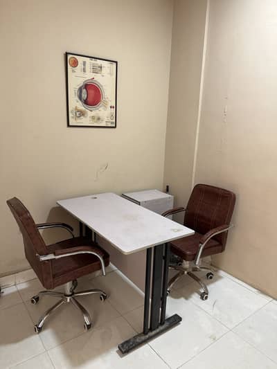 Office Table & Cabinets
