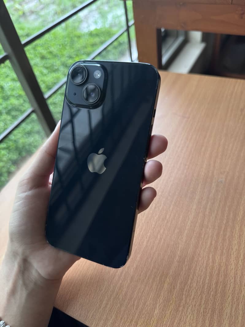 Apple iPhone 14 2