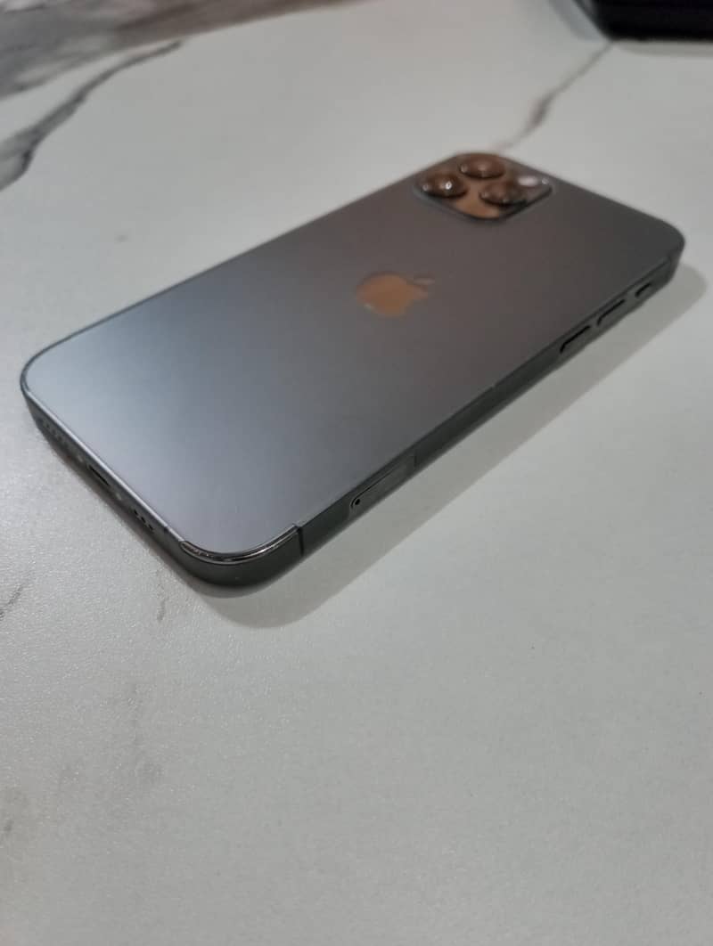 Apple iPhone 12 Pro 5