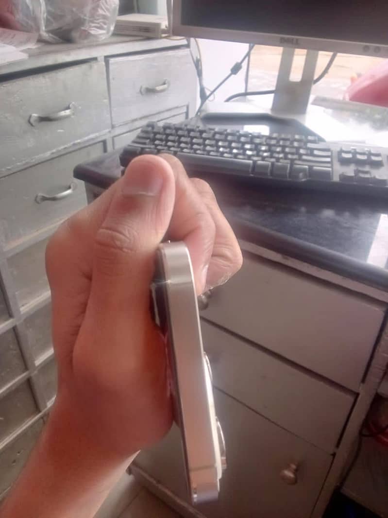 Apple iPhone 14 Pro Max 3
