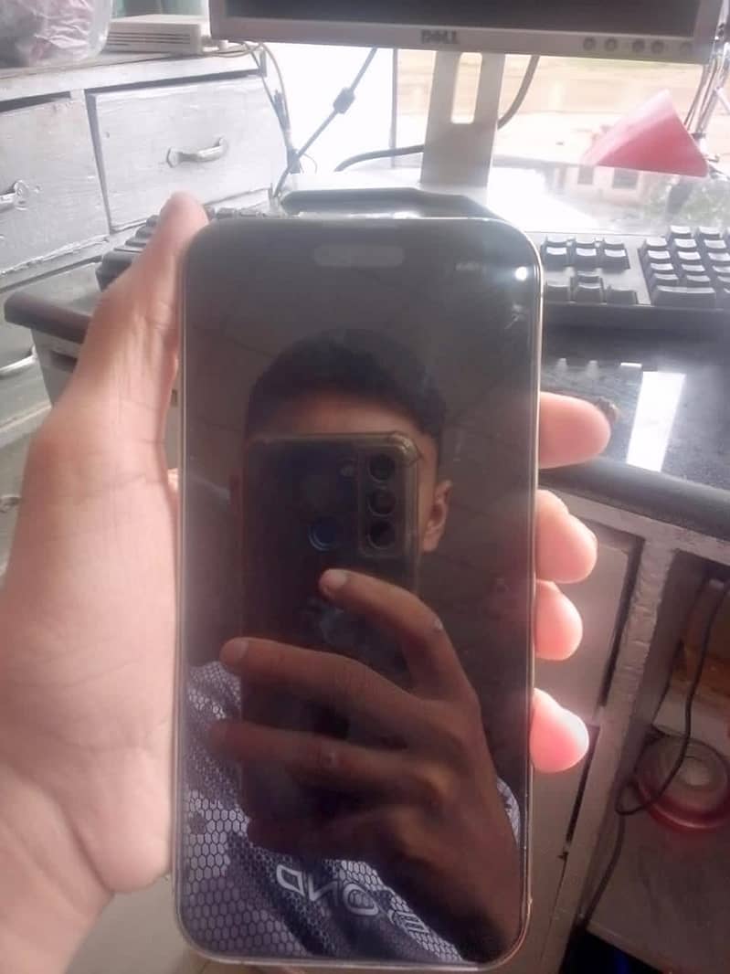 Apple iPhone 14 Pro Max 5