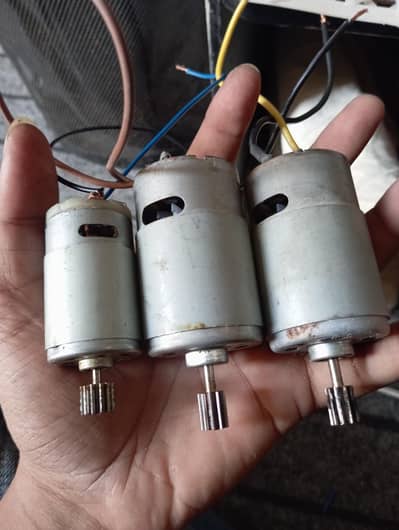 three DC motor 12v