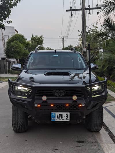 Toyota Hilux 3.0 v