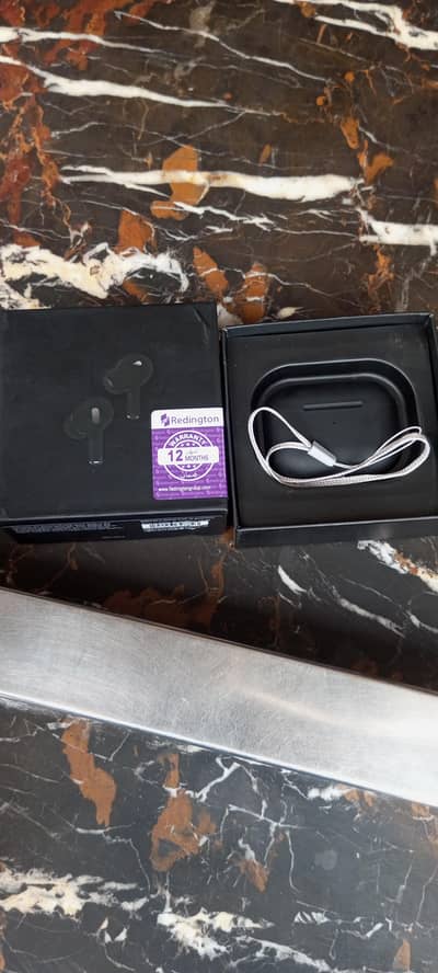 Airpods 2 noise reduction