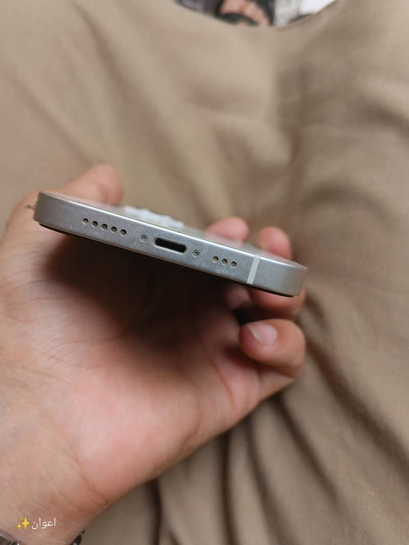 IPHONE 13 3