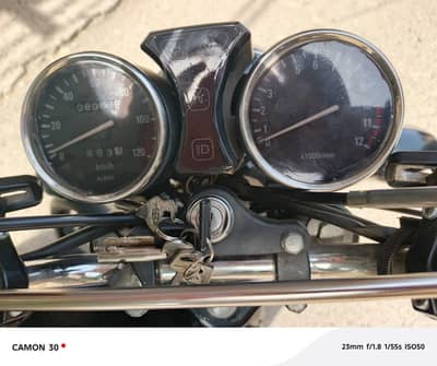 Suzuki gs 150