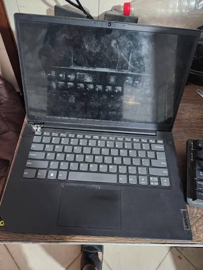 Lenovo 82TS