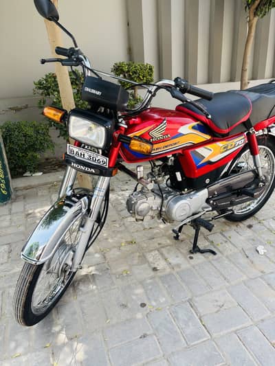 Honda CD70 model 2025