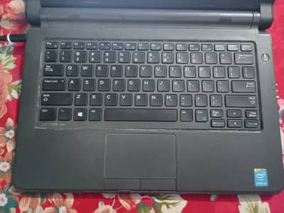 Dell Laptop Latitude 3340