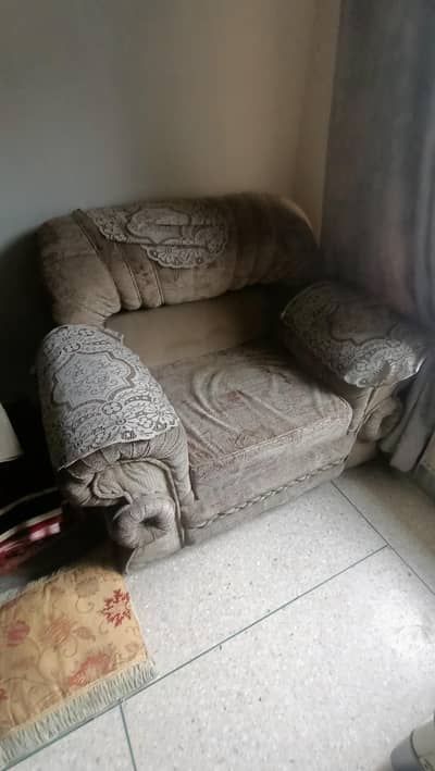 Nice wooden Sofa set